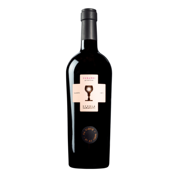 Strahlendes Rubinrot mit granatroten Reflexen. Überaus kräftiges und würziges Bouquet mit vielschichtigen Fruchtaromen sowie feinen Anklängen von dunkler Schokolade und geröstetem Kaffee. Am Gaumen ist der Cubardi sehr kräftig